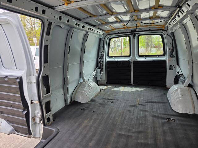 2019 Chevrolet Express 2500