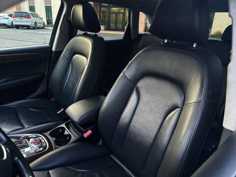 2016 Audi Q5 2.0T quattro Premium Plus