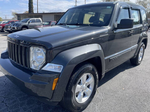 2011 Jeep Liberty for sale at Lewis Page Auto Brokers in Gainesville GA