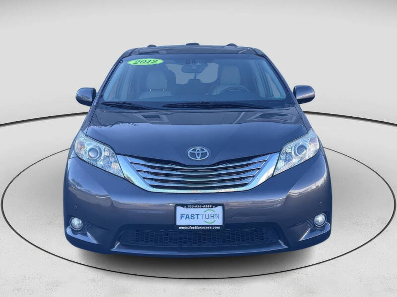 2012 Toyota Sienna