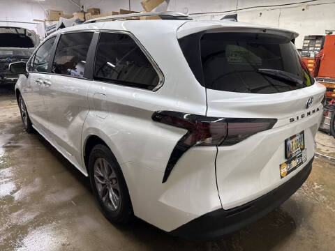 2024 Toyota Sienna