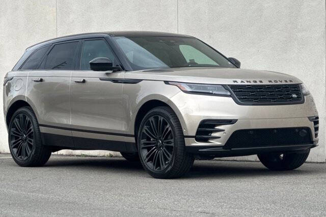 2026 Land Rover Range Rover Velar P250 Dynamic SE