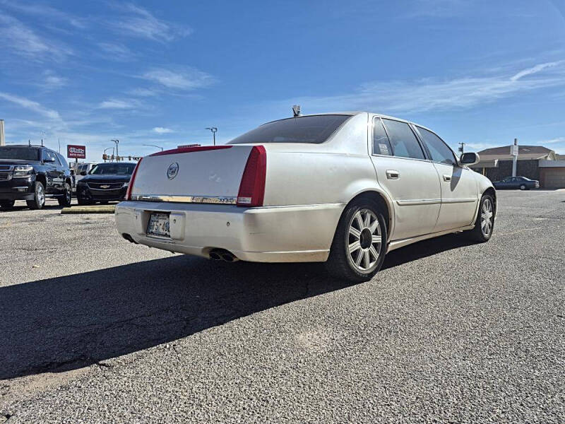 2008 Cadillac DTS