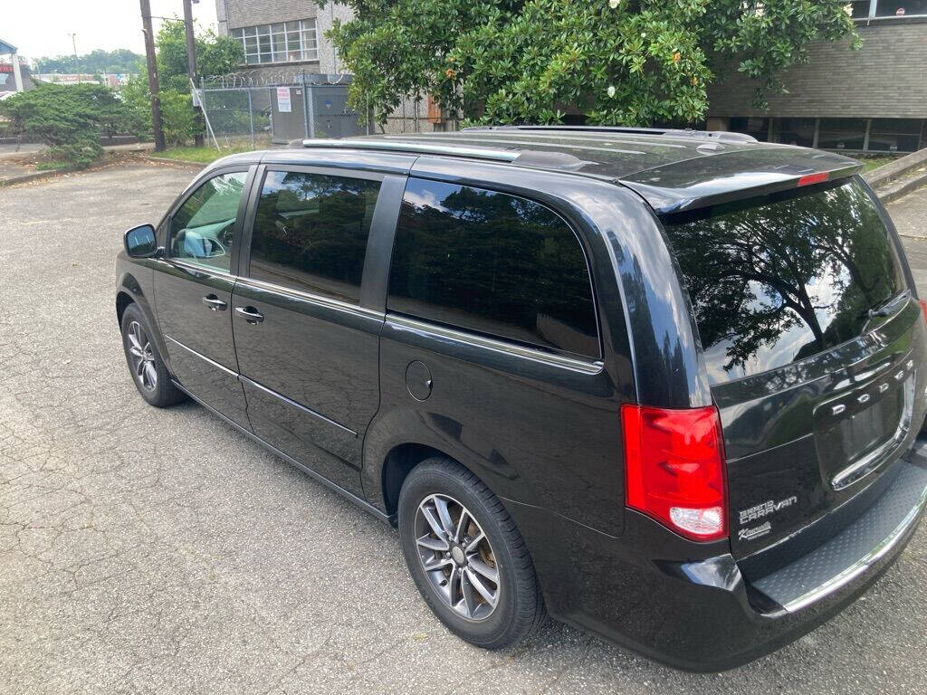 2017 Dodge Grand Caravan for sale at East Coast Motors in Charlotte, NC