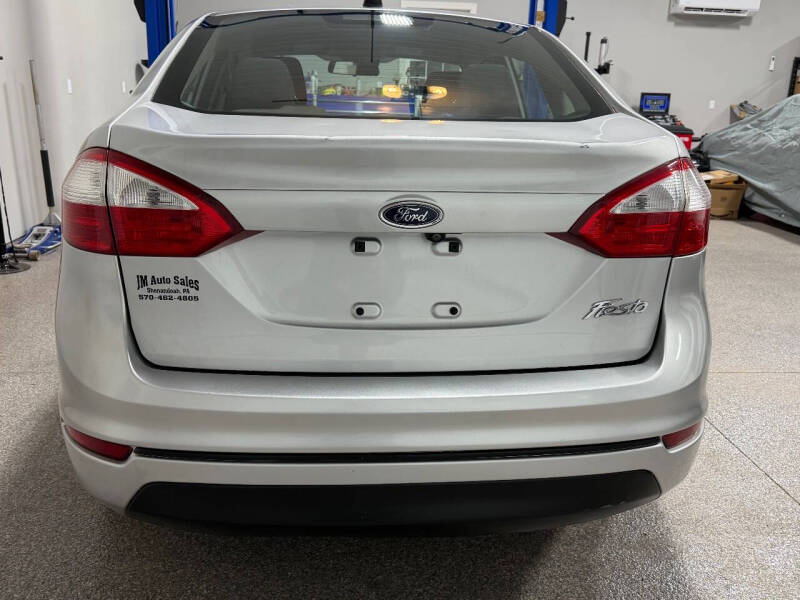 2018 Ford Fiesta S