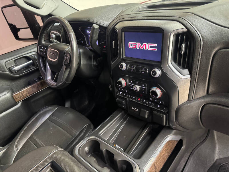 2020 GMC Sierra 2500HD Denali
