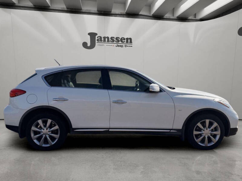 2017 Infiniti QX50