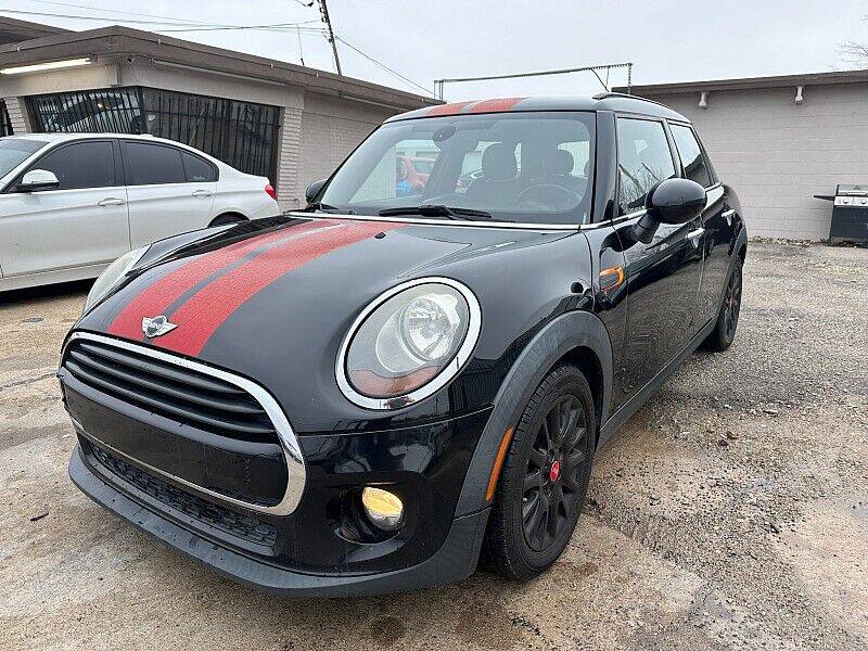 2016 MINI Hardtop 4 Door for sale at Watson Auto Group in Fort Worth TX