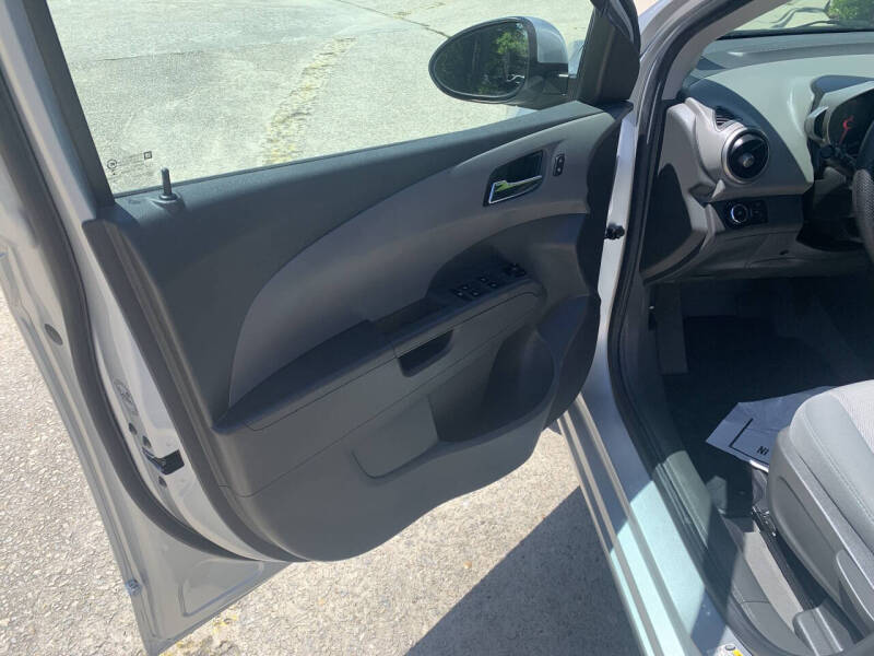 2015 Chevrolet Sonic LT Auto