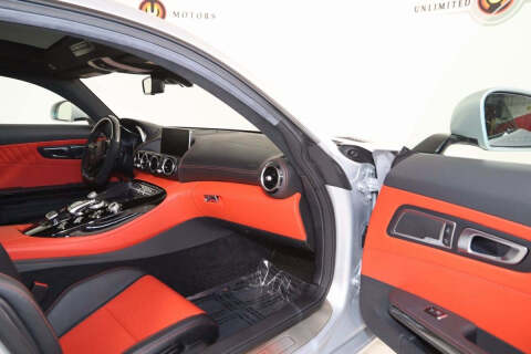 2017 Mercedes-Benz AMG GT