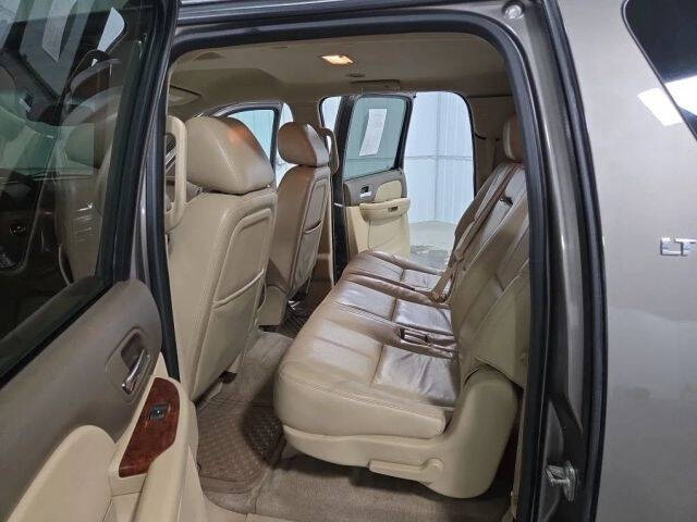 2012 Chevrolet Suburban LT
