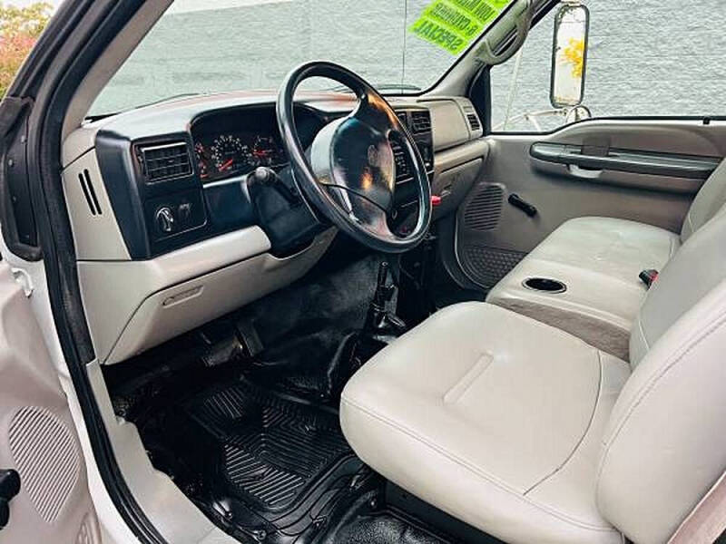 2000 Ford F-650 Super Duty