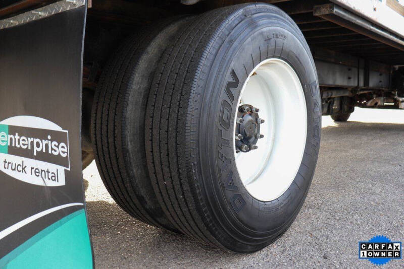 2019 Freightliner M2 106
