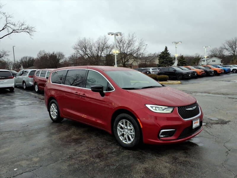 2026 Chrysler Pacifica Select