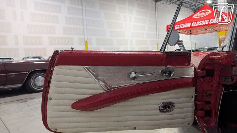 1955 Ford Thunderbird