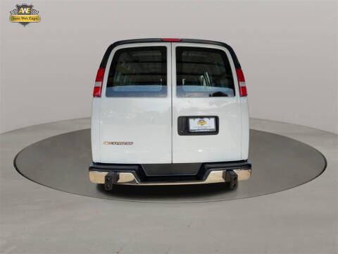 2023 Chevrolet Express 2500