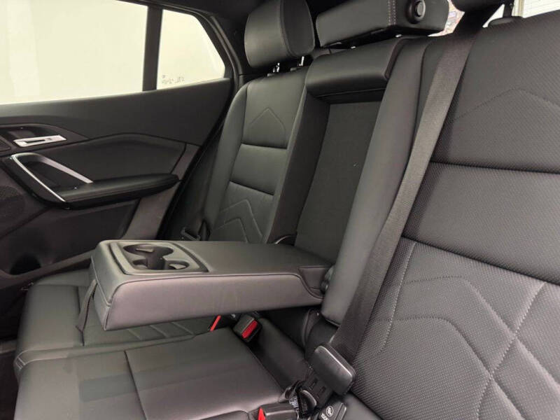 2025 BMW X2 xDrive28i