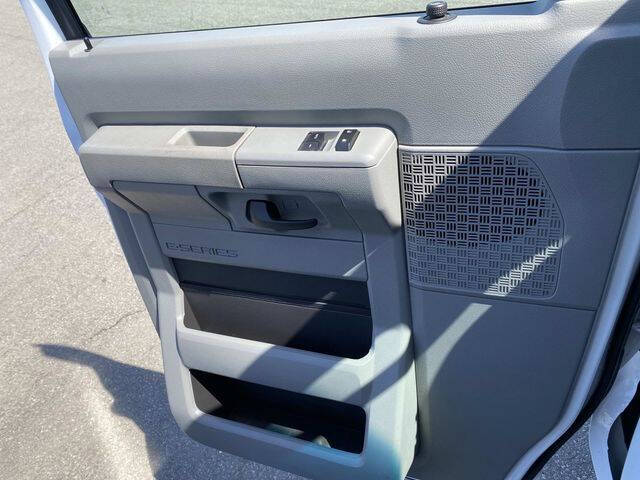 2024 Ford E-Series