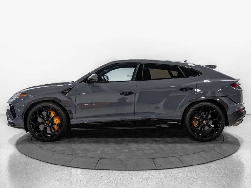 2024 Lamborghini Urus Performante