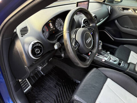 2015 Audi S3 2.0T quattro Prestige