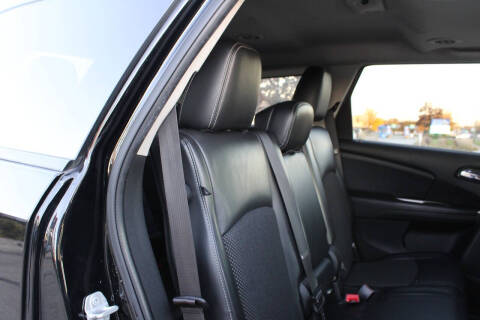 2018 Dodge Journey Crossroad