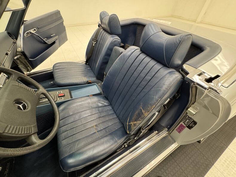 1977 Mercedes-Benz SL-Class