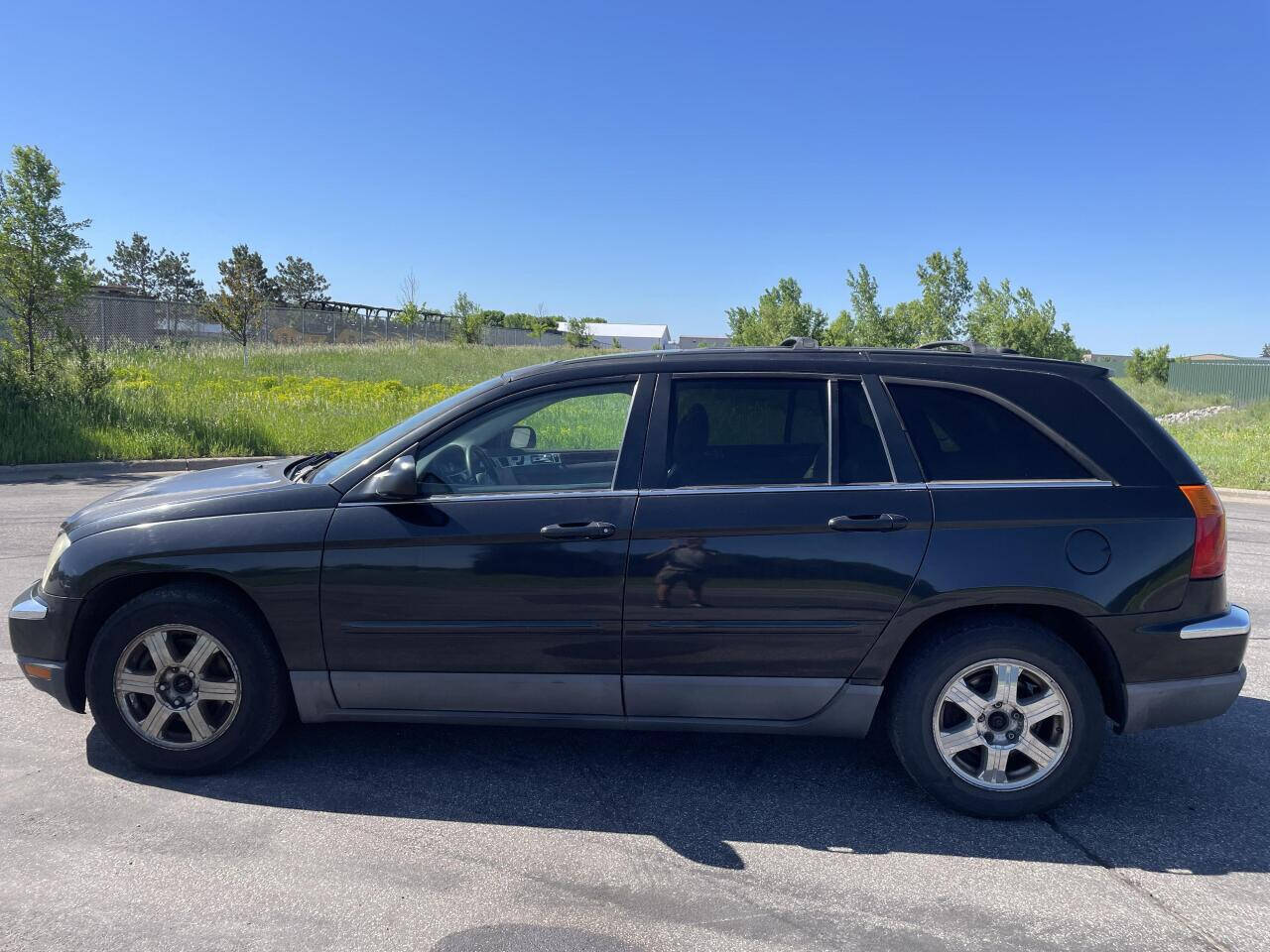 2004 Chrysler Pacifica for sale at Twin Cities Auctions in Elk River, MN