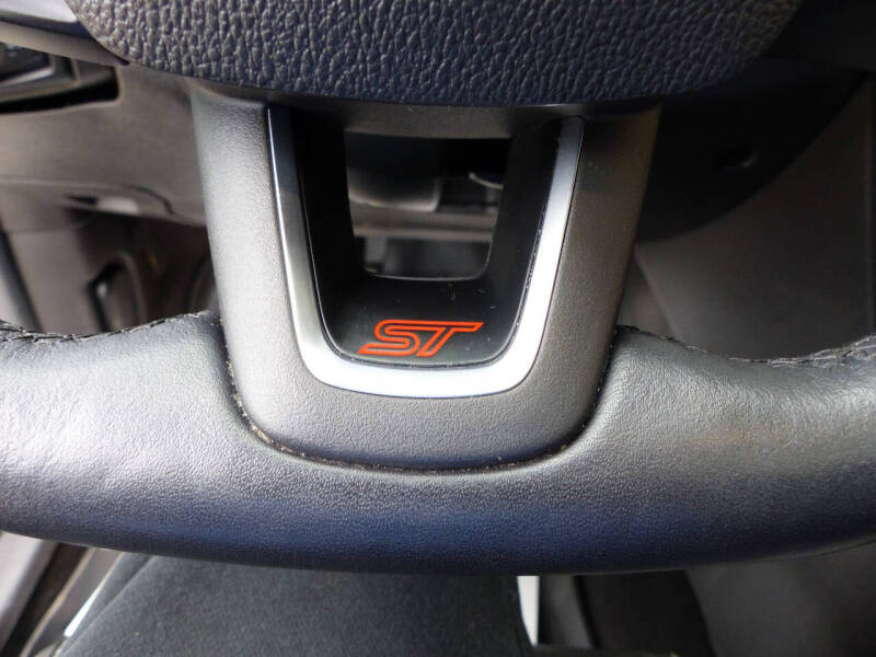 2018 Ford Focus ST
