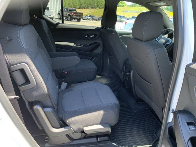 2022 Chevrolet Traverse LT Cloth