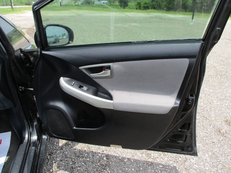 2013 Toyota Prius Two