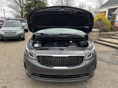 2016 Kia Sedona LX