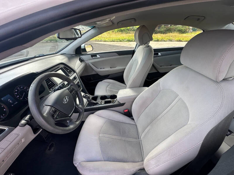 2016 Hyundai Sonata SE