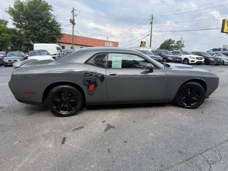 2018 Dodge Challenger SXT