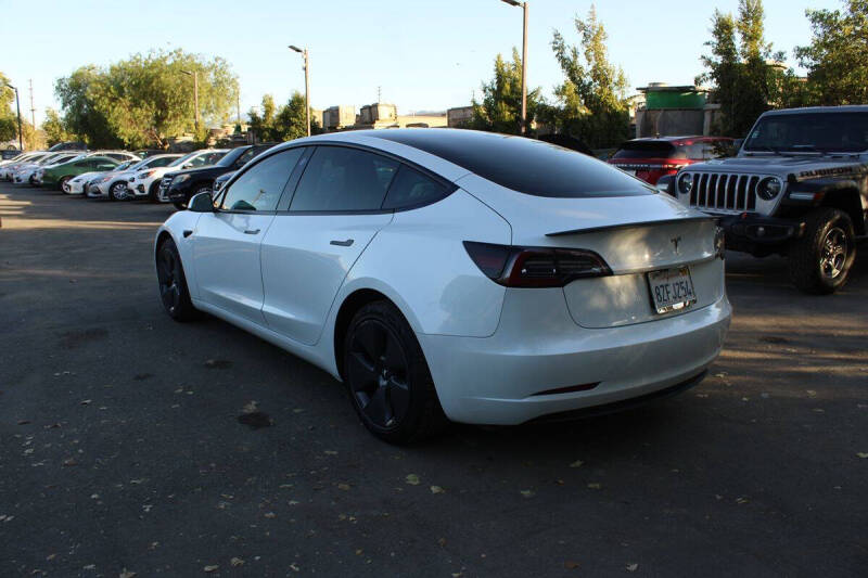 2021 Tesla Model 3 Standard Range Plus