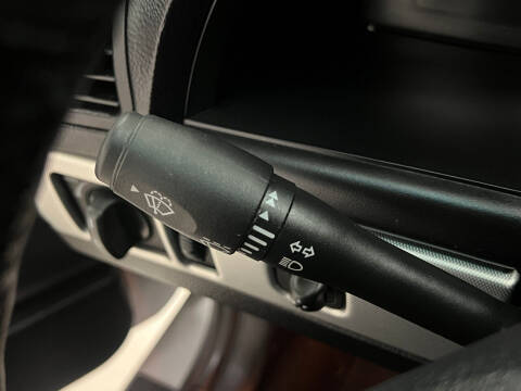 2005 Ford Thunderbird Deluxe