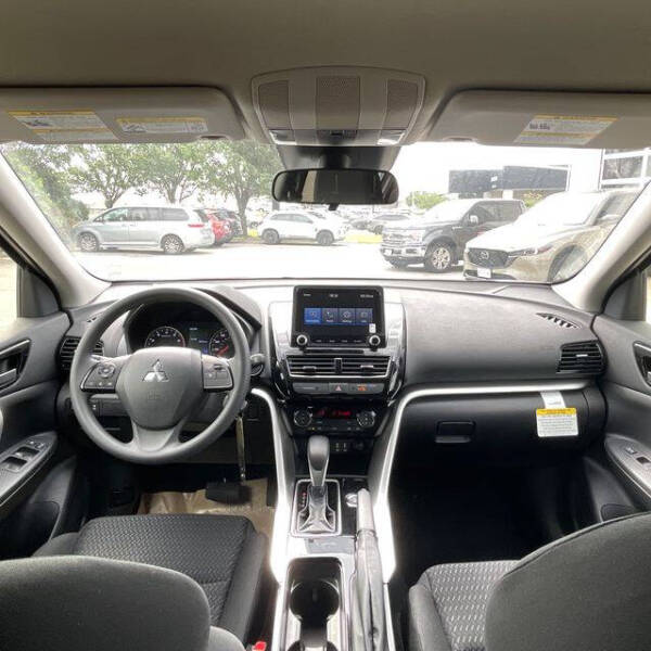 2026 Mitsubishi Eclipse Cross ES