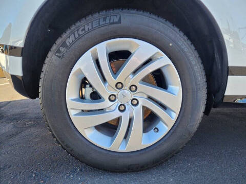 2023 Land Rover Range Rover Evoque P250 R-Dynamic S