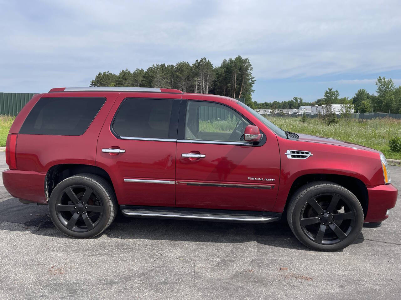 2012 Cadillac Escalade for sale at Twin Cities Auctions in Elk River, MN