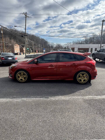 2018 Ford Focus ST