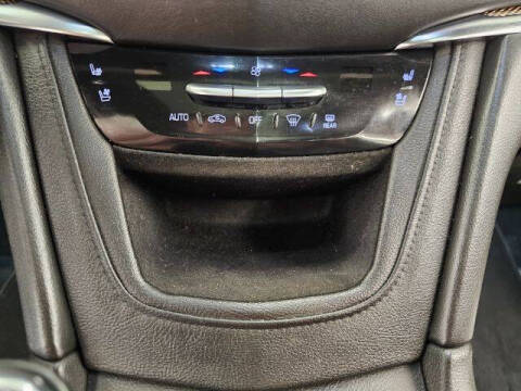 2017 Cadillac XT5 Platinum