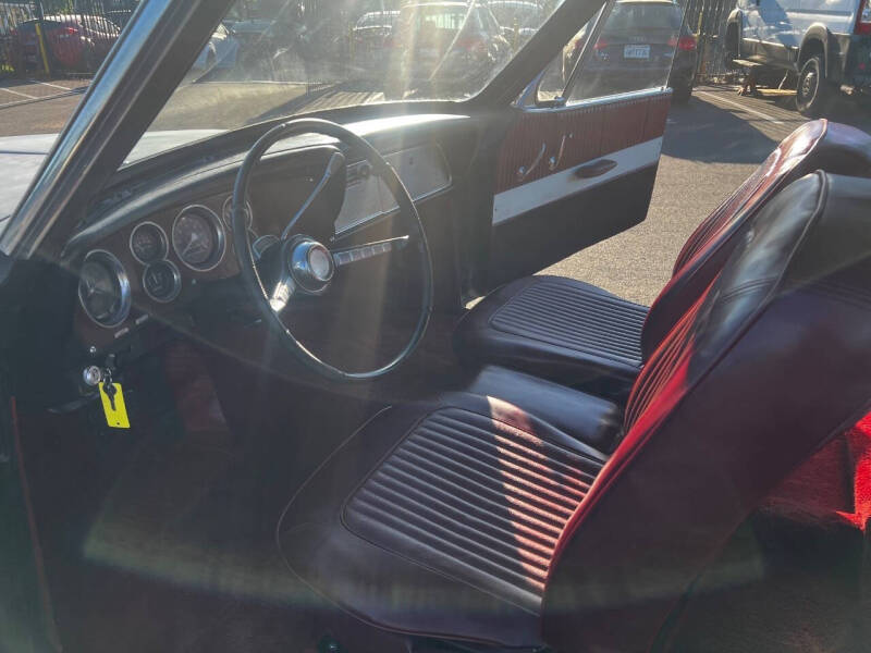 1962 Studebaker GT Hawk