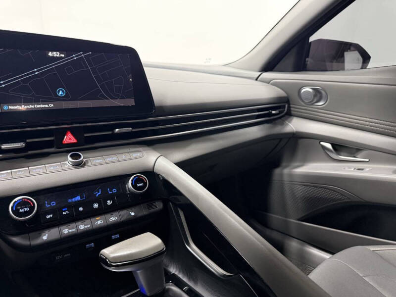 2023 Hyundai Elantra