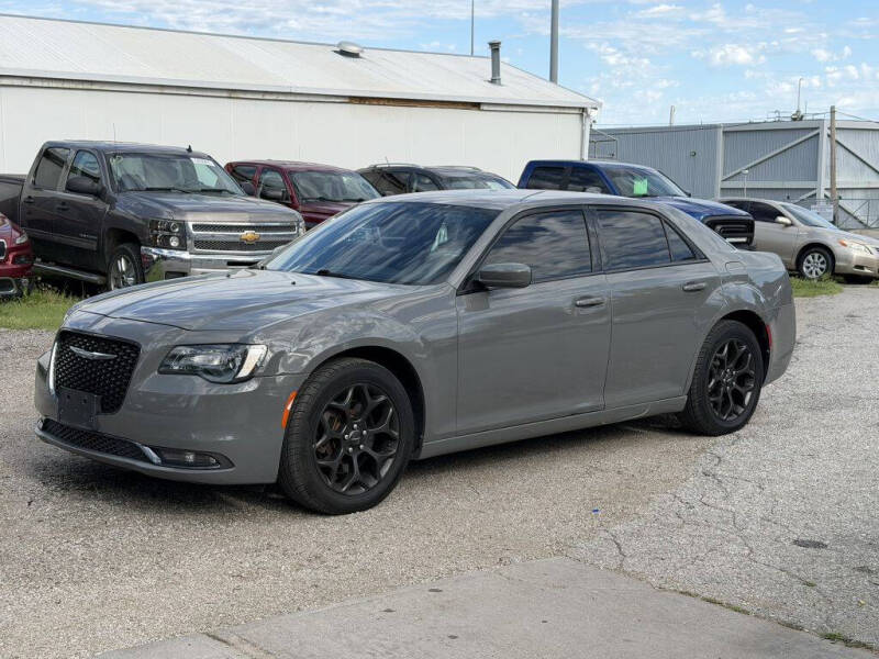 2019 Chrysler 300 S