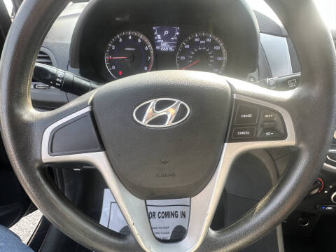 2014 Hyundai Accent GS