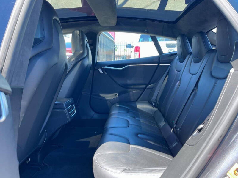 2016 Tesla Model S