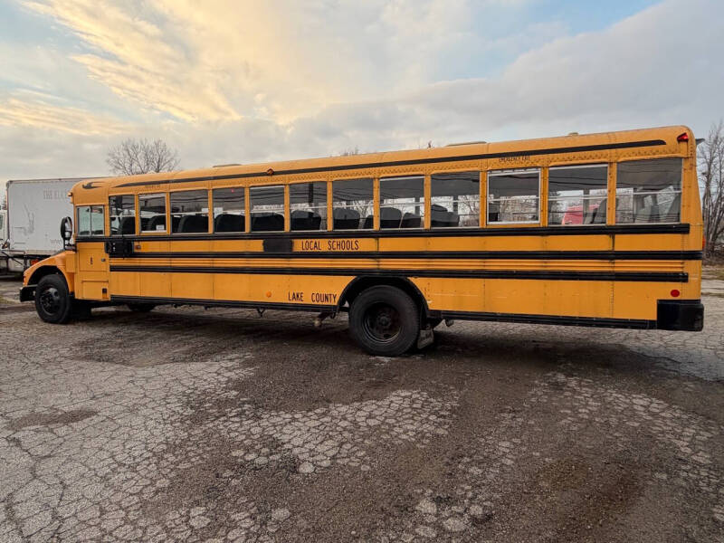 2005 Blue Bird Vision