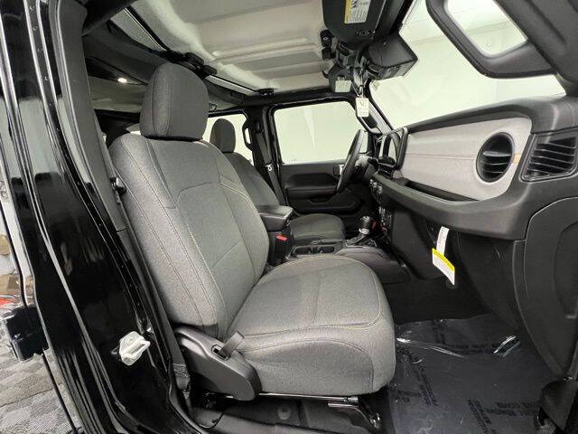 2024 Jeep Wrangler Willys 4xe