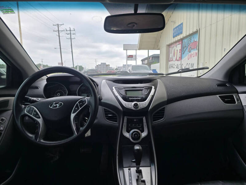 2012 Hyundai Elantra