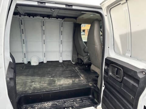 2019 Chevrolet Express 2500