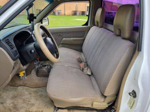 1999 Nissan Frontier XE